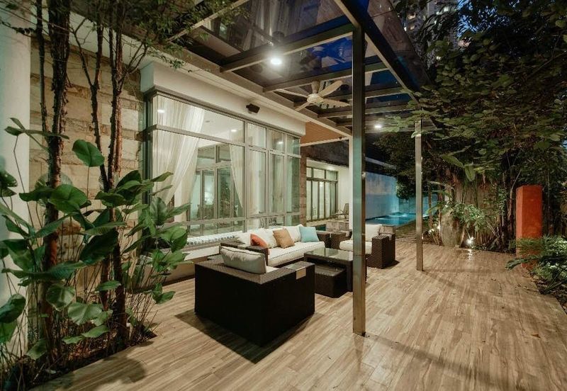 The Residence Mont Kiara-furnished, good condition