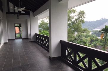 Bangsar - Large entertainment area, lift, view