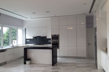 Bangsar - Large entertainment area, lift, view