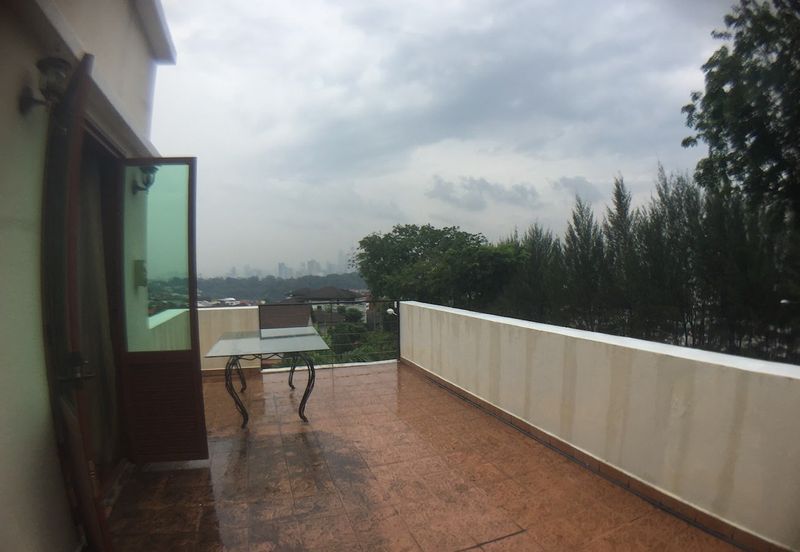 The Ara Bangsar-gated, lift,KLCC view (big garden)