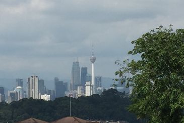 The Ara Bangsar-gated, lift,KLCC view (big garden)