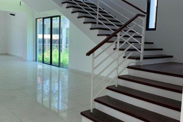 Villa 33, Bukit Manda'rina