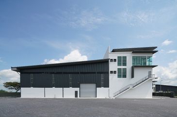 Nouvelle Industrial Park