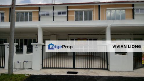 2sty house Bandar Rinching, Sek 6, Semenyih near LOTUS TESCO Pelangi, Selangor, Semenyih