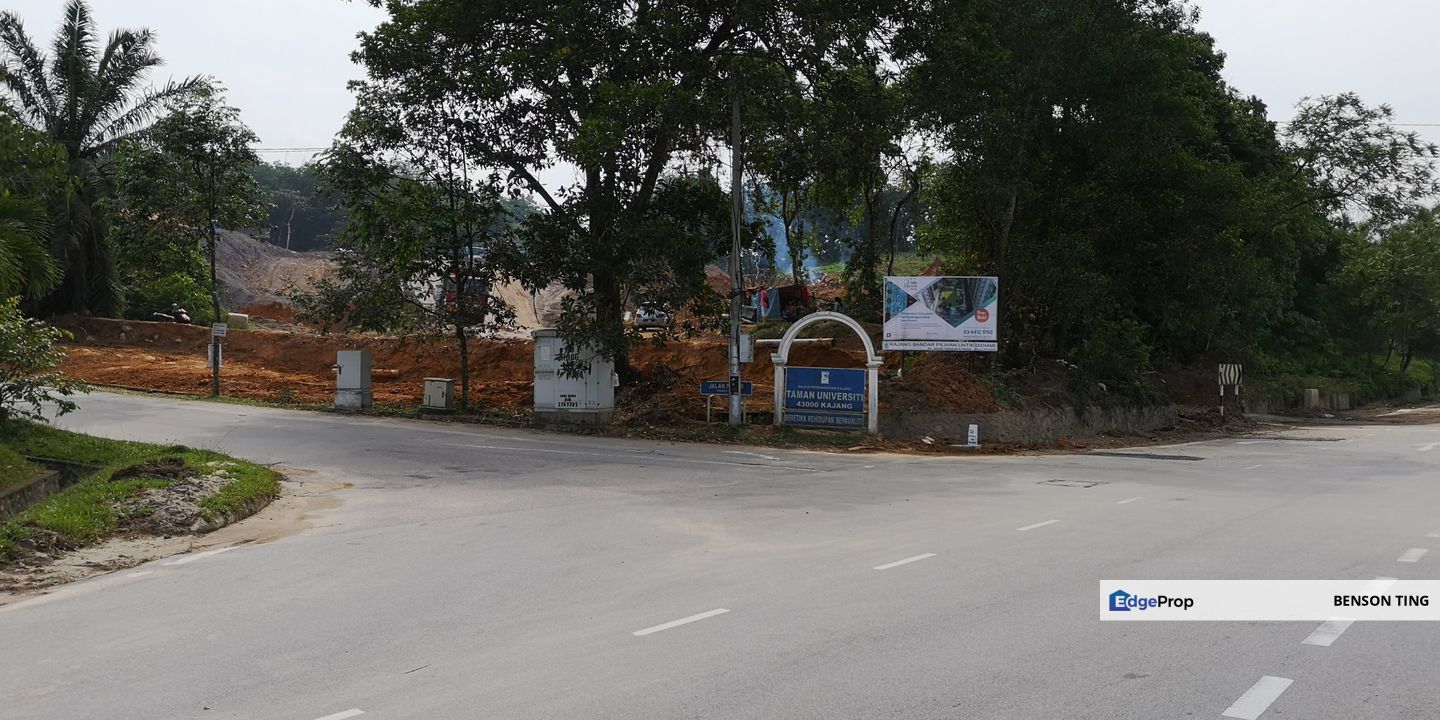 Kajang Taman Universiti Residential Land For Sale, Selangor, Kajang