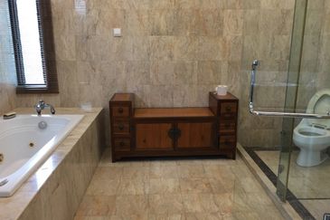 Tropicana Golf & Country Resort