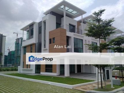  Lake Point Residence For Sale, Selangor, Cyberjaya
