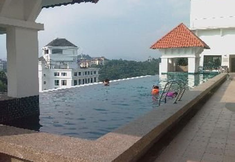 10 Semantan Suites (Sematan Avenue)