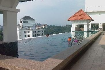 10 Semantan Suites (Sematan Avenue)