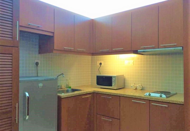 10 Semantan Suites (Sematan Avenue)