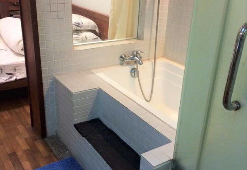 10 Semantan Suites (Sematan Avenue)