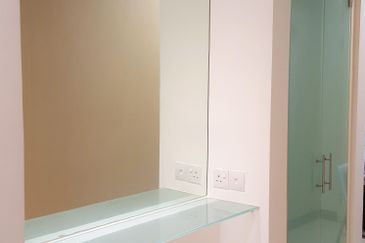 10 Semantan Suites (Sematan Avenue)