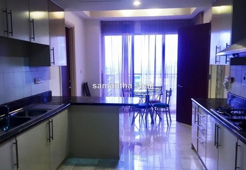 Hampshire Park Condominium