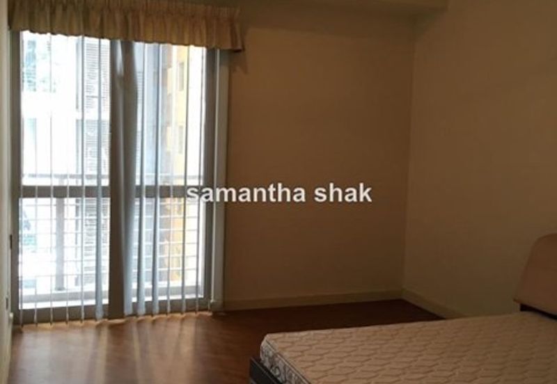 Hampshire Park Condominium