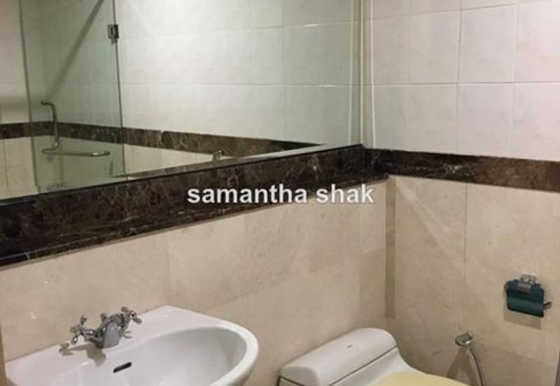 Hampshire Park Condominium