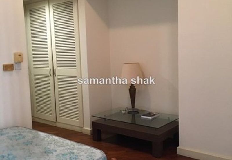 Hampshire Park Condominium