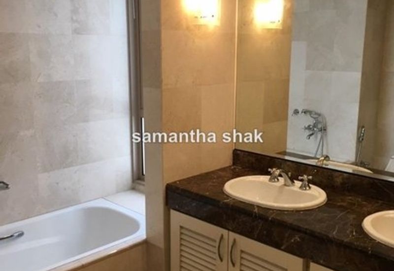 Hampshire Park Condominium