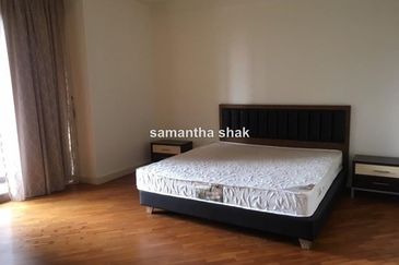 Hampshire Park Condominium