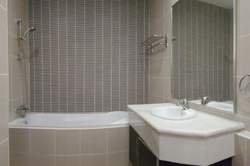 Desa ParkCity (Nadia Parkfront Condominium)