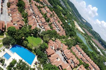 Desa ParkCity (Nadia Parkfront Condominium)