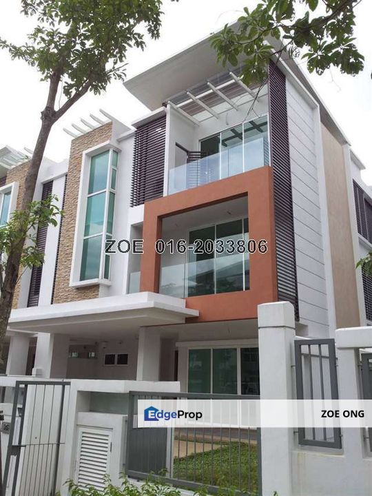 Super Semi D with Pool and Lift , Brand New Unit, Selangor, Petaling Jaya