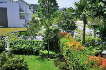 Senja, Seri Kembangan