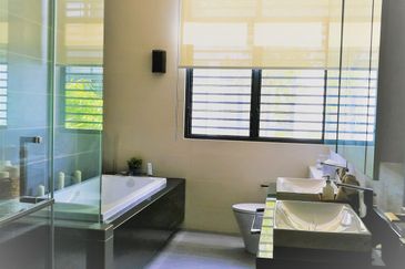 Senja, Seri Kembangan