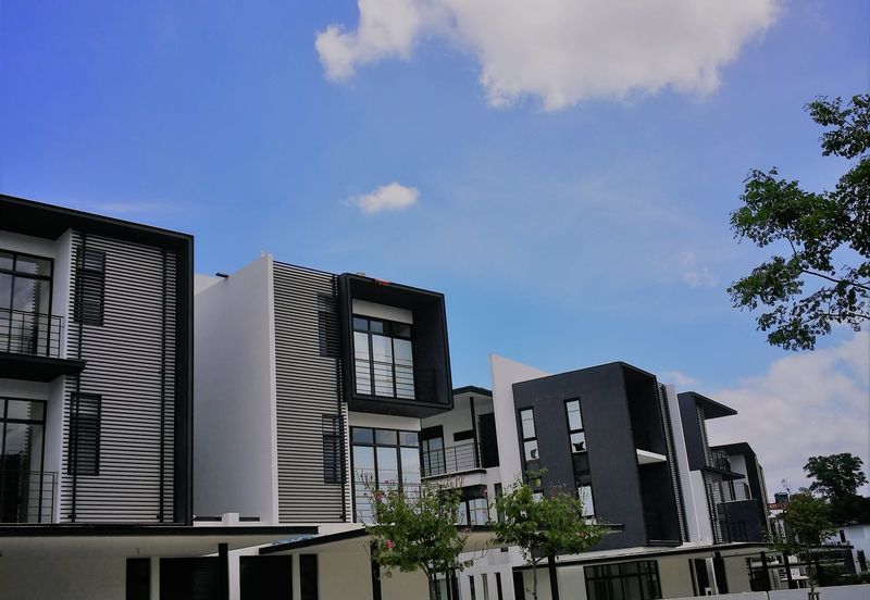 Senja, Seri Kembangan