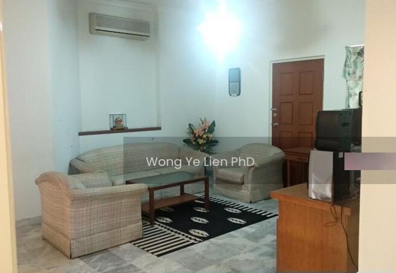 PENTHOUSE, Casa Mila Condo 3R2B Taman Bukit Idaman, 68100 Batu Caves, Selangor