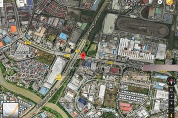 LAND 1. 69 acres, Corner next to Kesas Highway, Hicom Industrial Estate, 40400 Shah Alam, Selangor