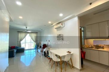 Austin Residence @Taman Mount Austin