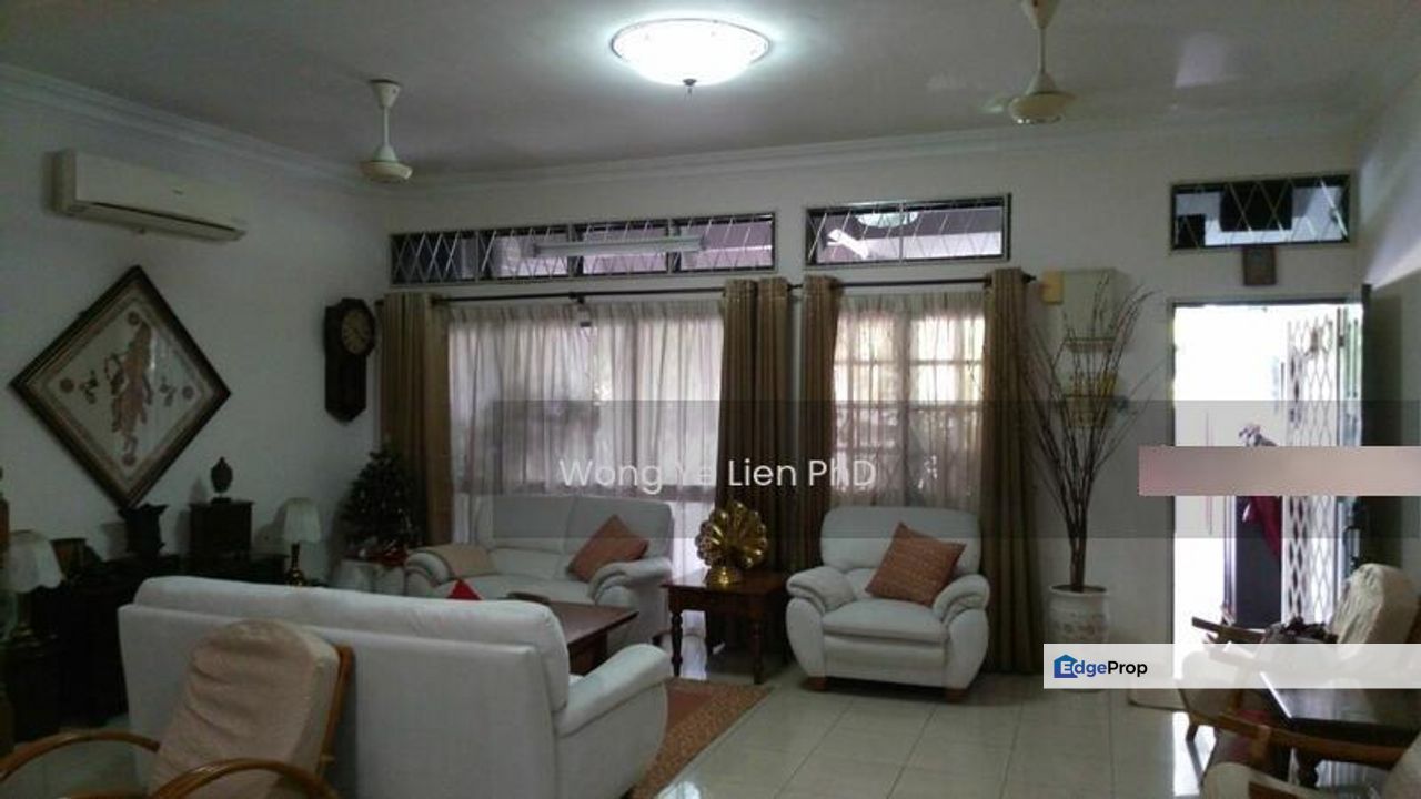 HOUSE 4R3B Lengkungan Serampang, Kawasan 7, Telok Gadong, 41100 Klang, Selangor, Klang