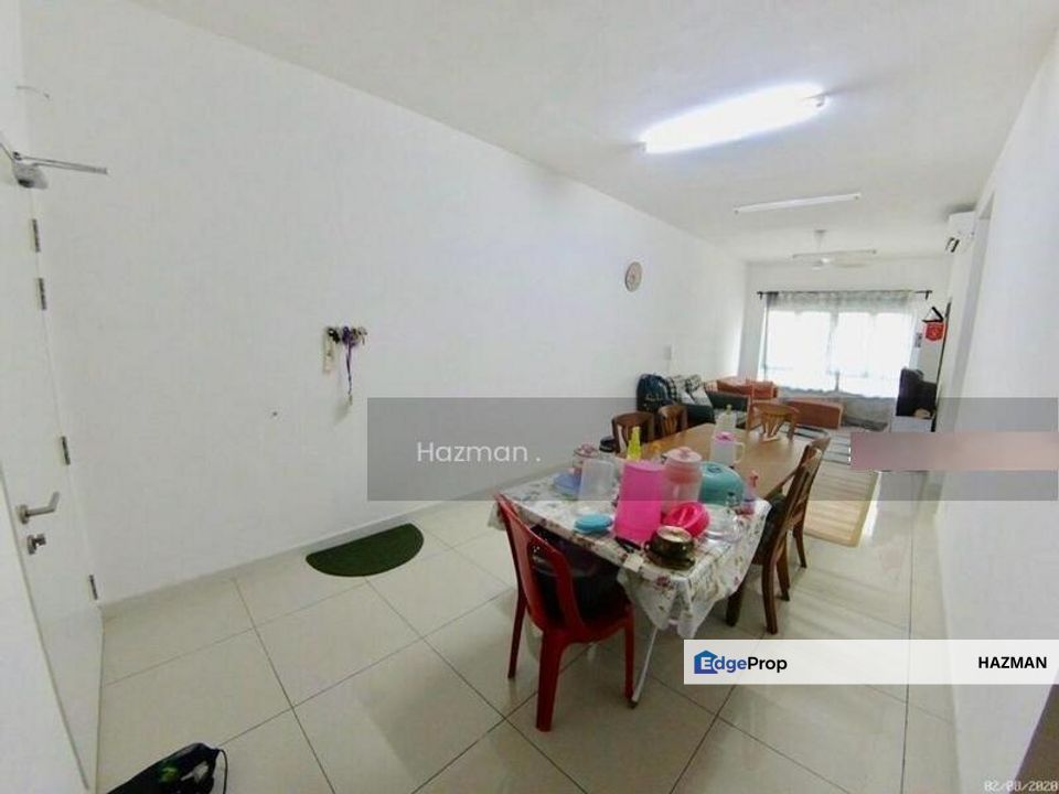 End Lot, Level 17, Pool View, SAVANNA Executive Suite Southville City, Selangor, Bangi