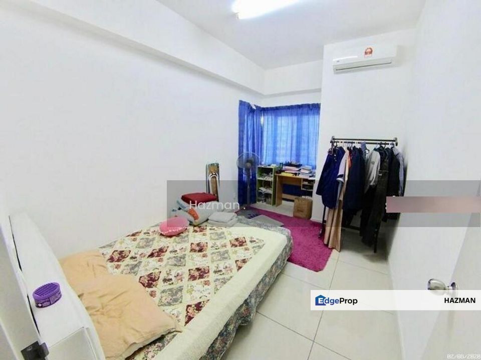 End Lot, Level 17, Pool View, SAVANNA Executive Suite Southville City, Selangor, Bangi