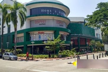 BEST IN 2023 NEXT TO LEISURE MALL 