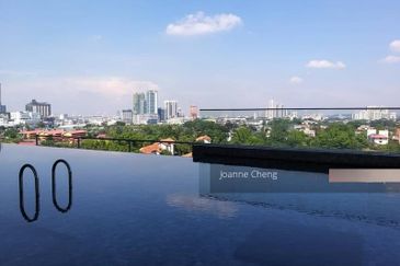 Latitud 3 @ Jalan Universiti PJ