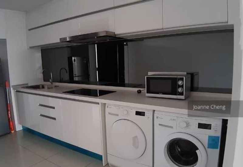 Latitud 3 @ Jalan Universiti PJ