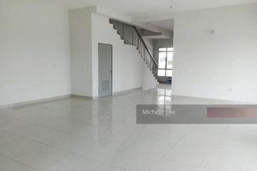 2 Storey CORNER House @ Bandar Rimbayu - Brand New (Subsale unit)