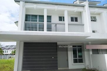 2 Storey CORNER House @ Bandar Rimbayu - Brand New (Subsale unit)