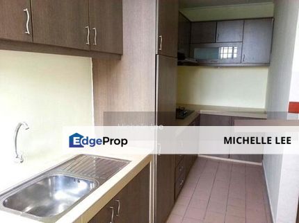 Lakes Condo / Pangsapuri Tasik @ Kota Kemuning - Partly Furnished , Selangor, Kota Kemuning