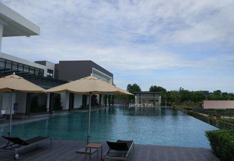 Parkfield Residences, Tropicana Heights