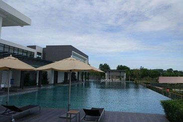 Parkfield Residences, Tropicana Heights