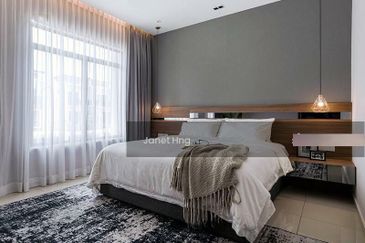 Cheapest semi-d in Kota Kemuning for 1.3M