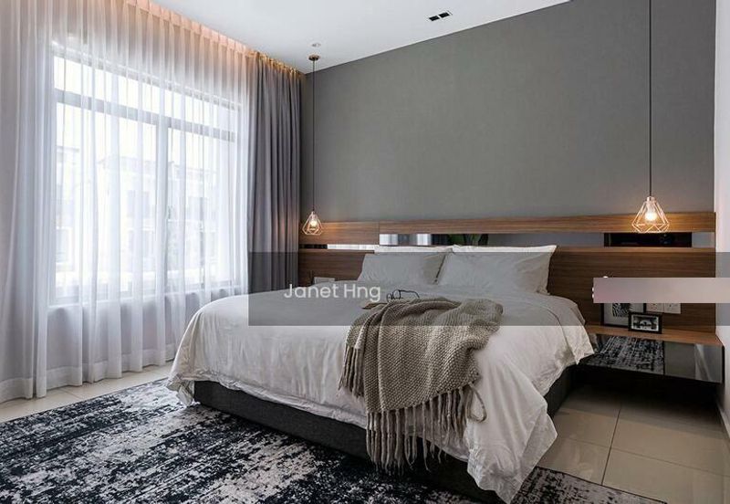 Cheapest semi-d in Kota Kemuning for 1.3M