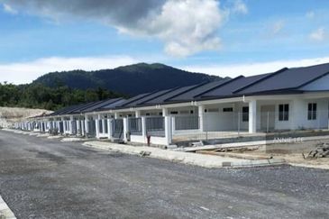 Single storey Terrace at Centex Sarawak 