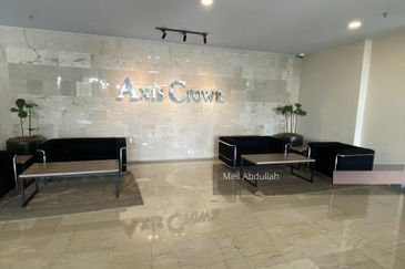 Axis Crown