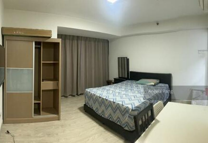 Halo Sunday @ Empire City