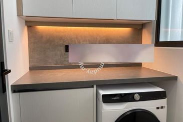 Queens Residences @ Queens Waterfront