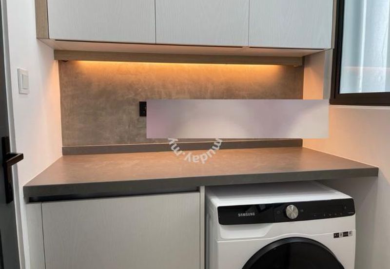 Queens Residences @ Queens Waterfront