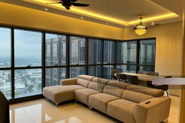 Icon Residenz @ Icon City